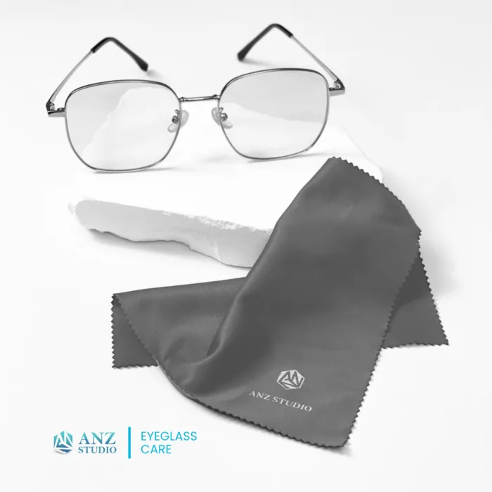 ผ้าเช็ดเลนส์แว่นตา ไมโครไฟเบอร์ ANZ MicroWipe สีเทาเข้ม *คละแบบขอบผ้า* - Image 4