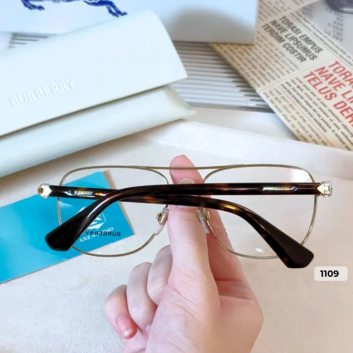 กรอบแว่นตา BURBERRY รุ่น BE1396 ทรง Pilot กรอบโลหะดีไซน์ Double Bridge ของแท้ รับประกัน 2 ปี - Image 8