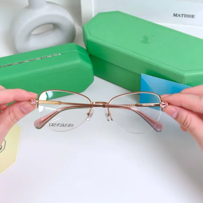 แว่นสายตา SWAROVSKI รุ่น SK1032 กรอบกึ่งไร้ขอบ Rose Gold Crystal Eyewear ของแท้ รับประกัน 2 ปี - Image 8